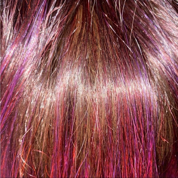 Red/purple highlights wig - Picture 7 of 9
